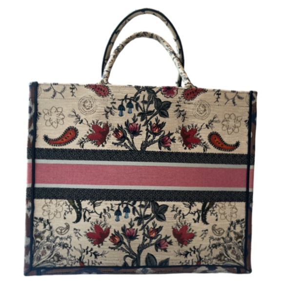 CHRISTIAN DIOR CANVAS EMBROIDERED LARGE BRODERIE DIOR FLOWERS BOOK TOTE - Picture 2 of 13